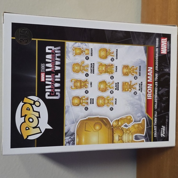 Marvel Studios Gold Iron Man Pop! Vinyl - Picture 3 of 6